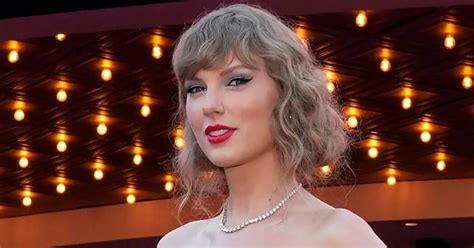 テイラースウィフト 流出|Fake Explicit Taylor Swift Images Swamp Social。